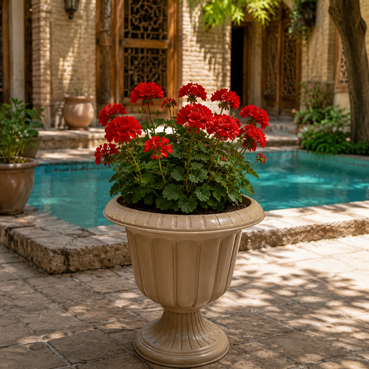 گلدان مدل پایه دار پلاستیکی